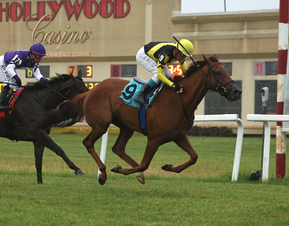 Laurelin - Penn Oaks at Penn National Racecourse - Photo By Taylor Ejdys/EQUI-PHOTO