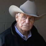 D. Wayne Lukas - Barbara D. Livingston - Daily Racing Form