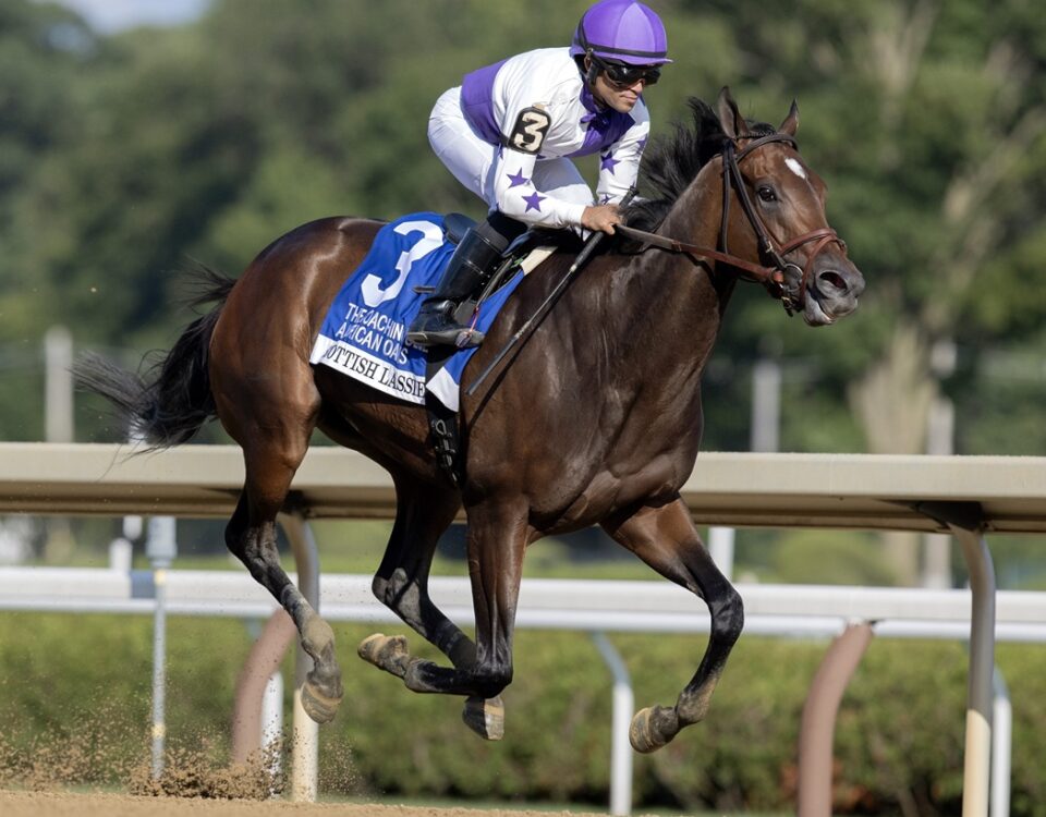 Scottish Lassie - CCA Oaks G1 - Barbara D. Livingston - Daily Racing Form