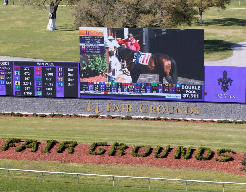 Fair Grounds scenic - Barbara D. Livingston - Daily Racing Form