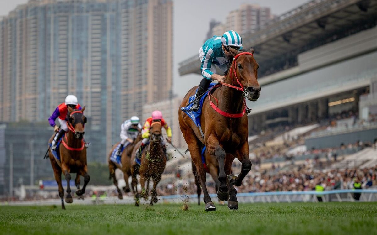 Romantic Warrior - Hong Cup Gold Cup G1 - Credit Alex Evers / Hong Kong Jockey Club